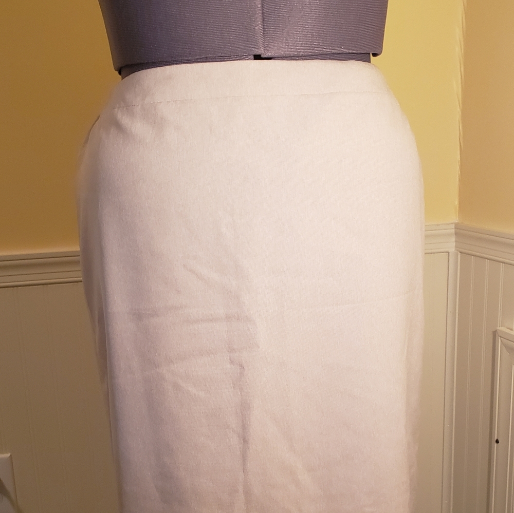 Oatmeal pencil skirt 20W